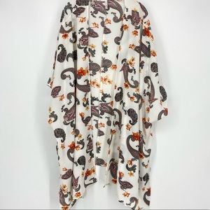 Plus Size Paisley Print Pink, Orange, & Black Kimono Size 1X